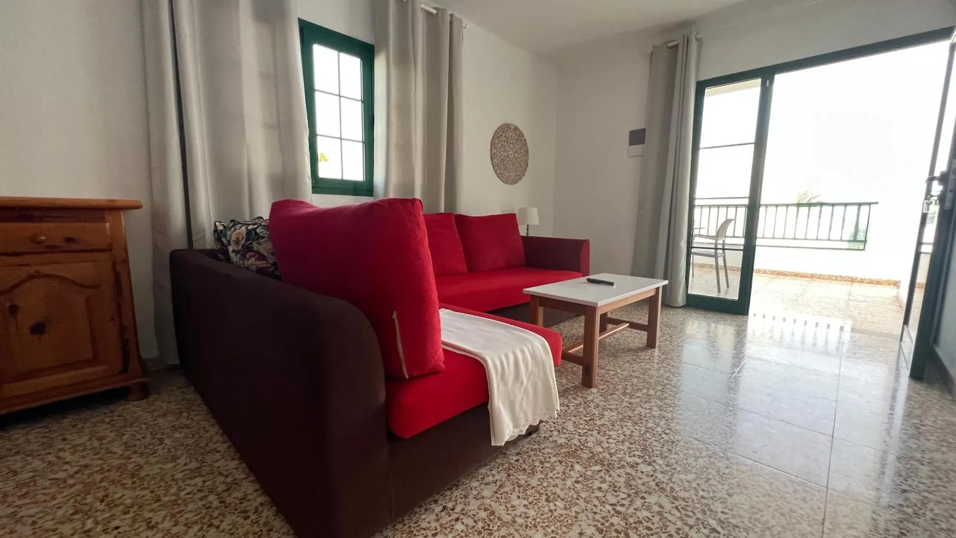 Apartamentos Acuario Sol Puerto del Carmen  0*, Puerto del Carmen (Lanzarote)